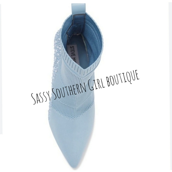 🆕⭐ Steve Madden Maxelle baby blue bootie heel - Picture 8 of 13